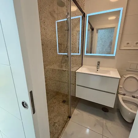 Teror 503 Апартаменти *